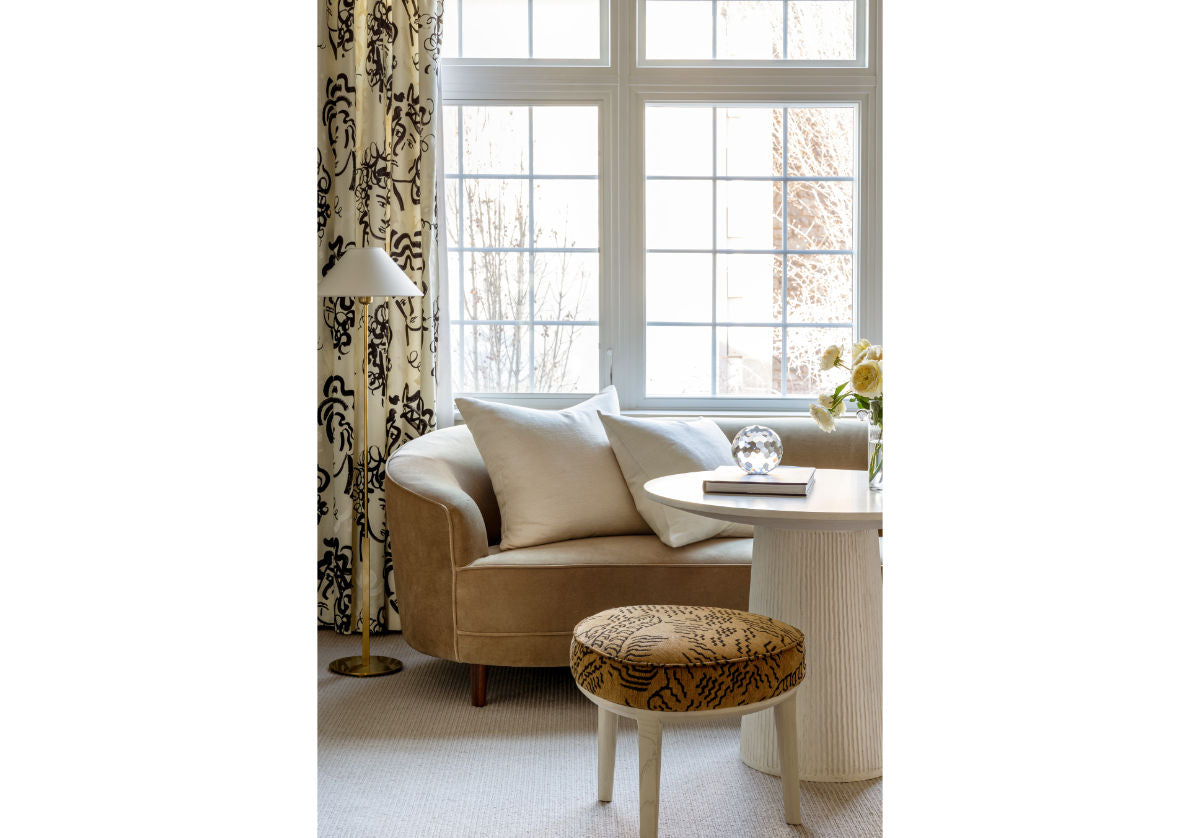 COLETTE CURVED SOFA | Camel Velvet