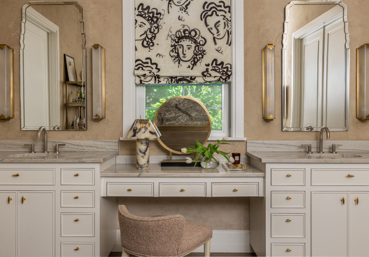 HOLLIS VANITY SCONCE