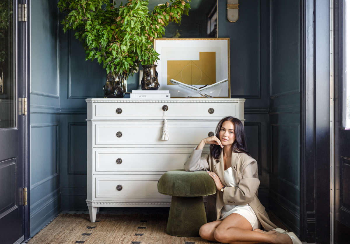 MUSHROOM OTTOMAN | Olive