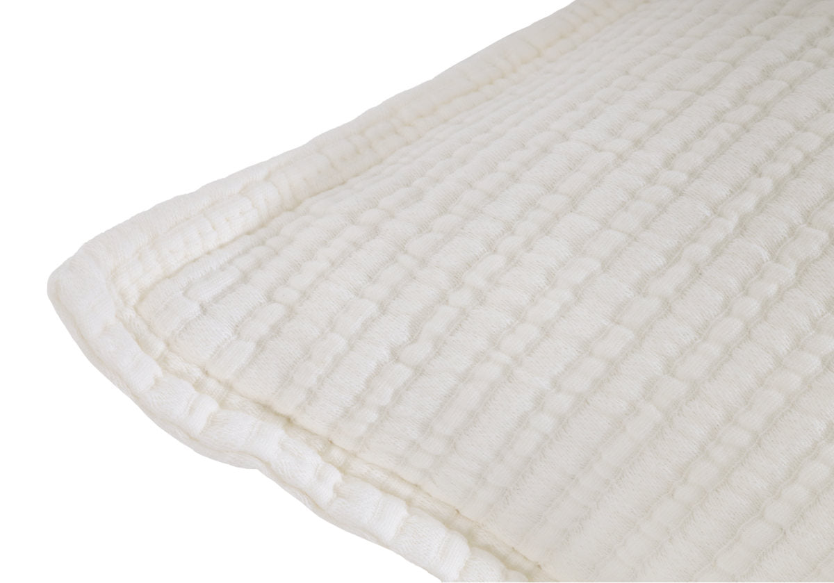 CHATHAM MATELASSE COVERLET | Cream
