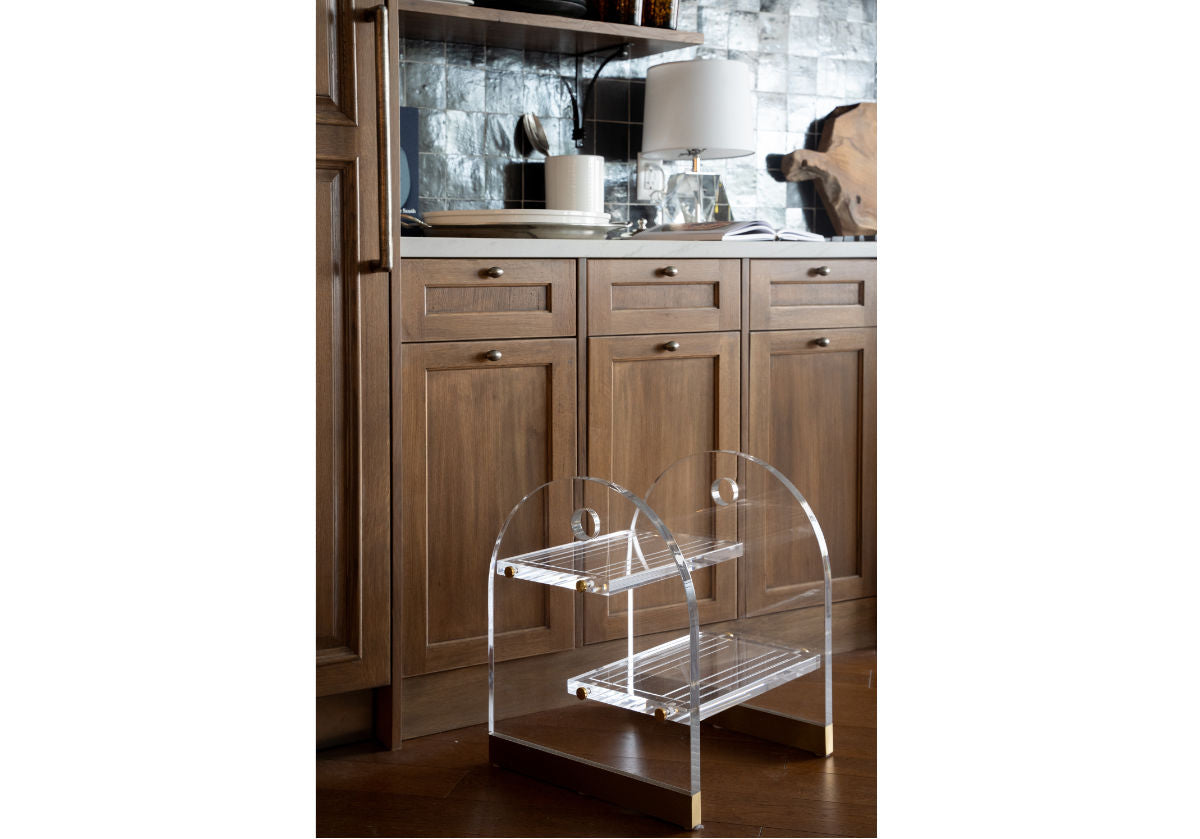 ODETTE STOOL | Lucite