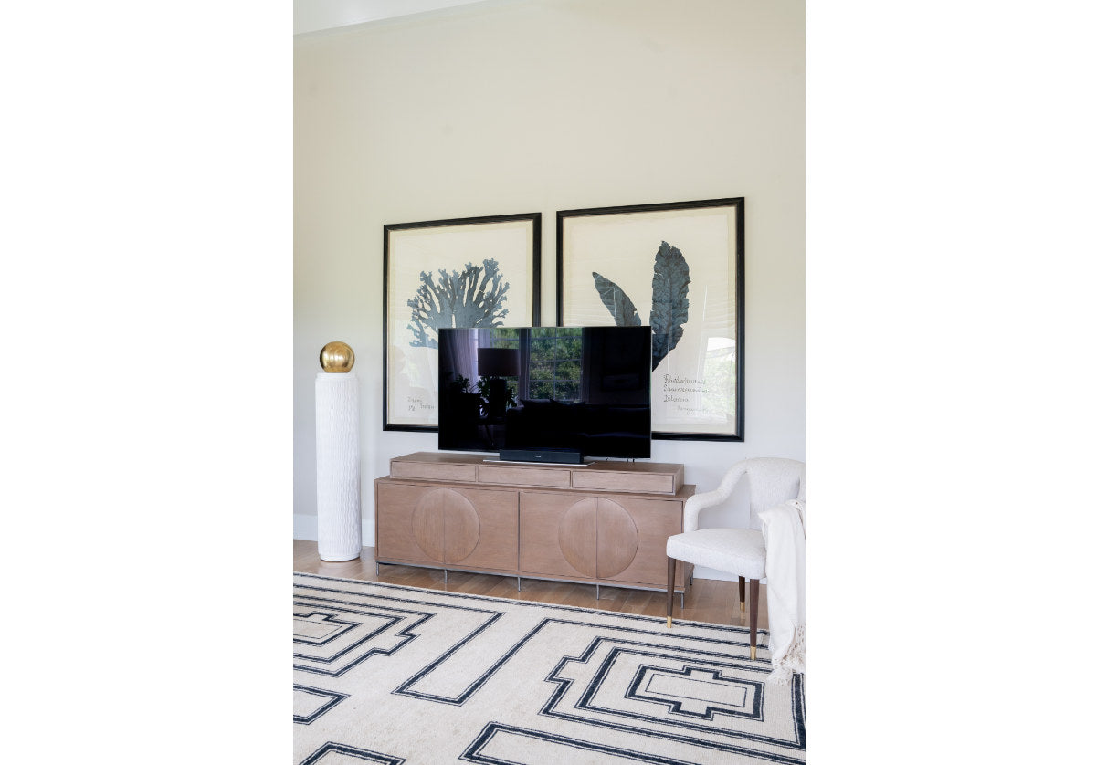 HENRI ENTERTAINMENT CONSOLE