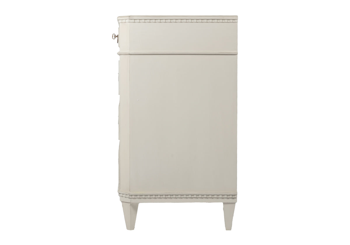 ESTELLE ENTRY CHEST