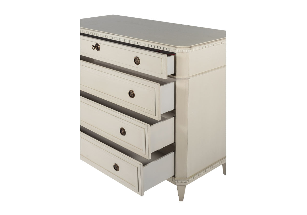 ESTELLE ENTRY CHEST