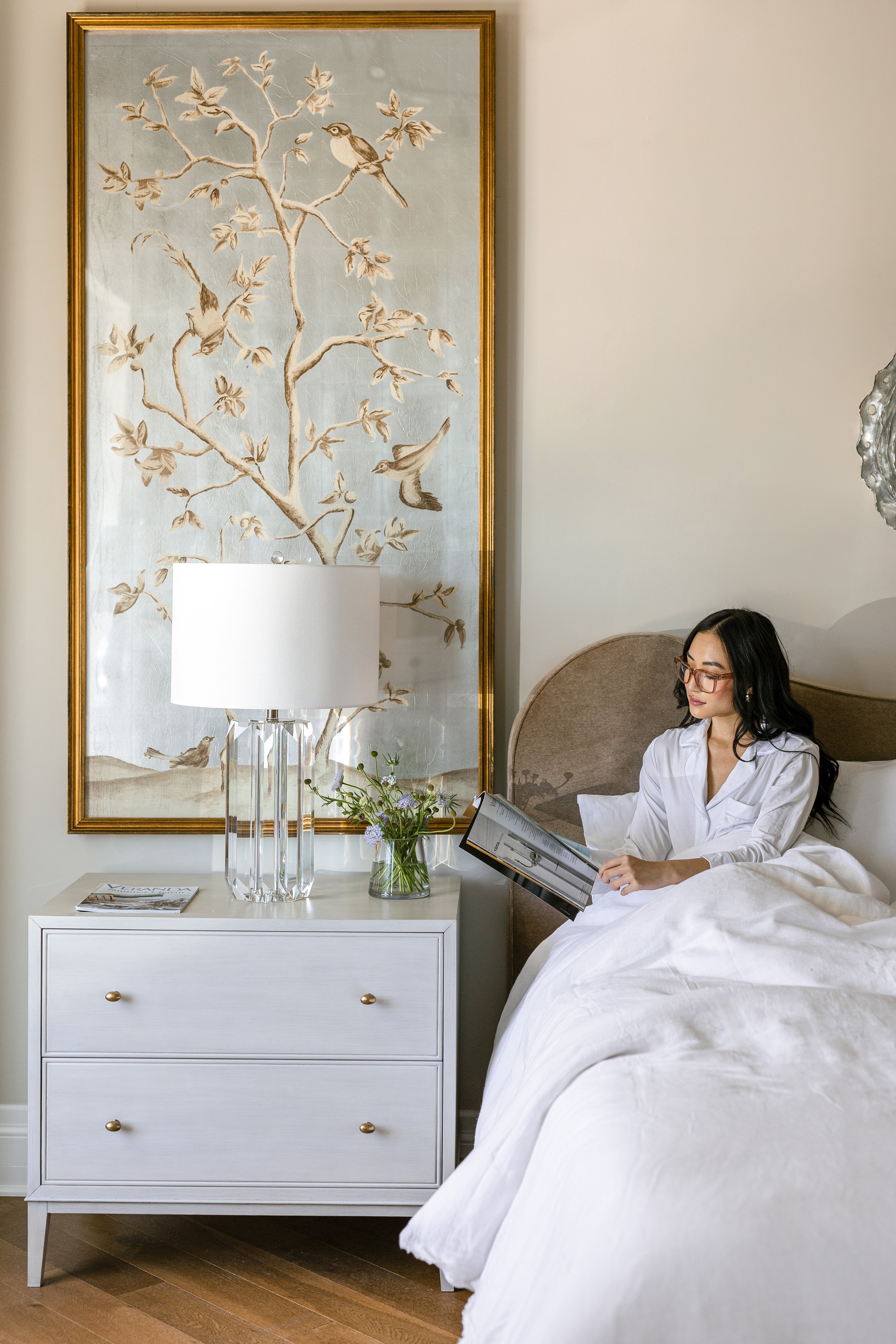 AVA NIGHTSTAND