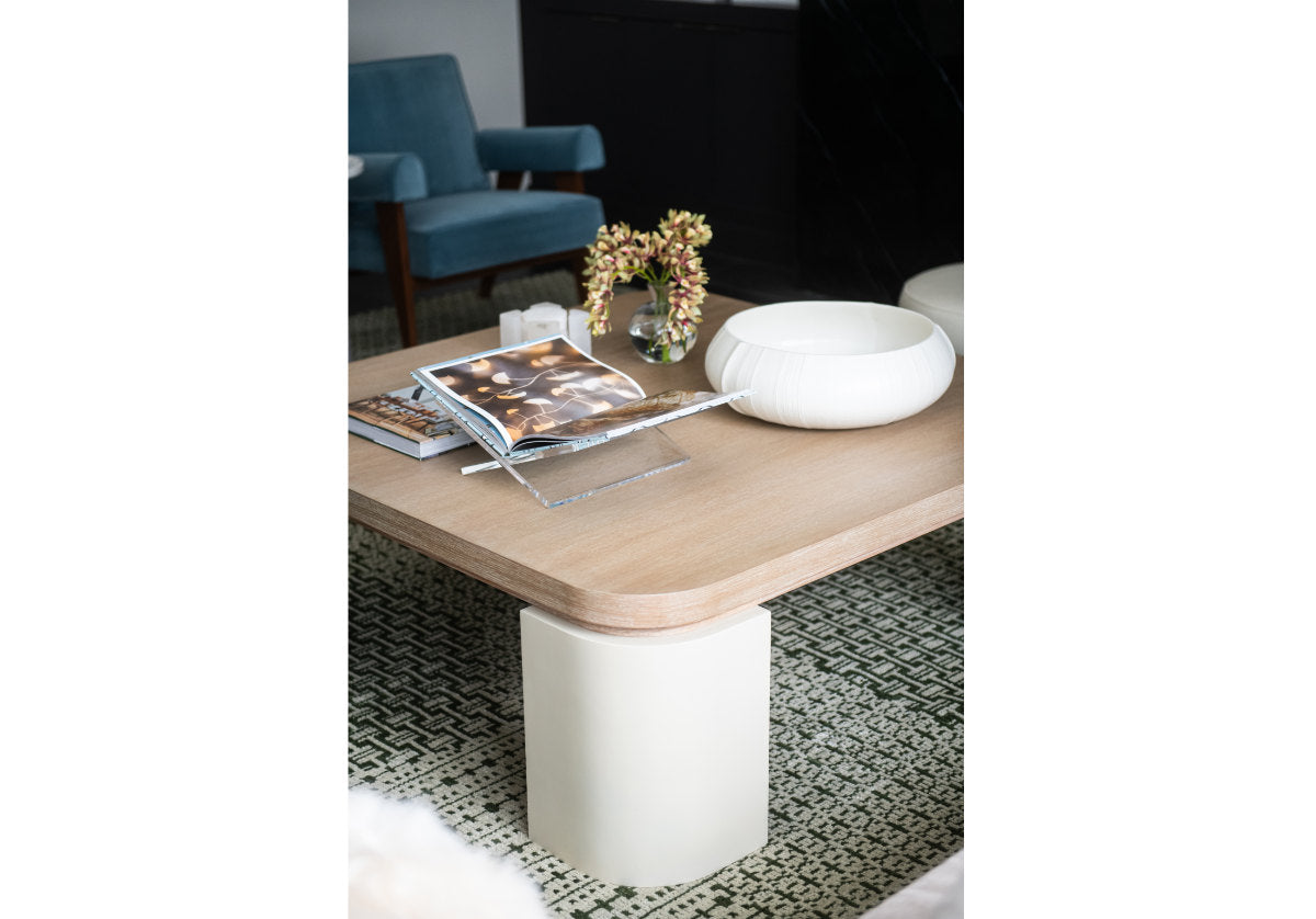 LUCITE GALERIE BOOK DISPLAY | Clear