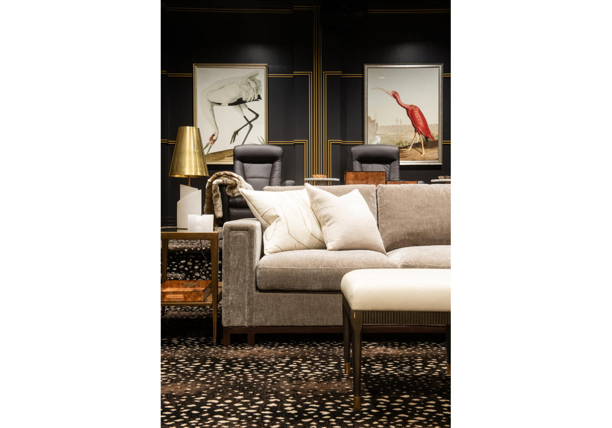 GENEVA SIDE TABLE