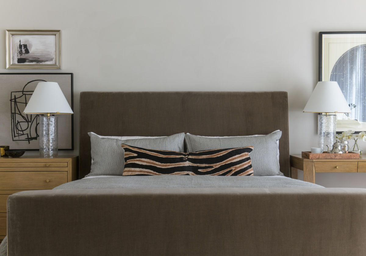 BROOKLYN NIGHTSTAND | Bleached Walnut