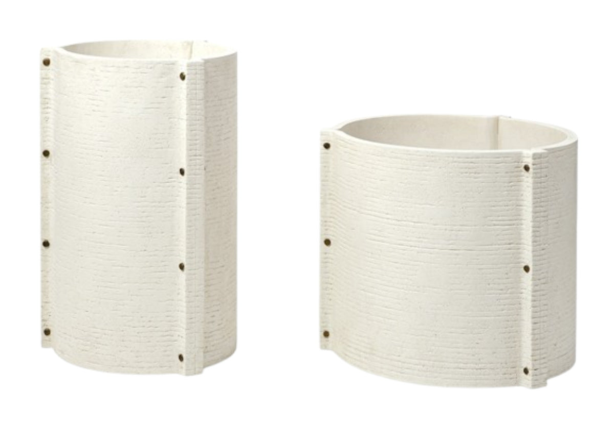 ROGAN OUTDOOR PLANTER