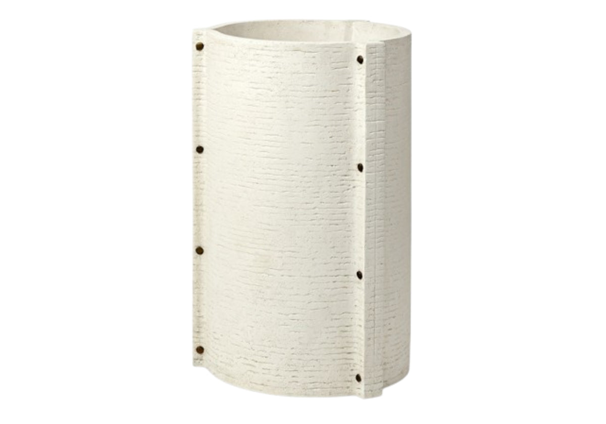 ROGAN OUTDOOR PLANTER