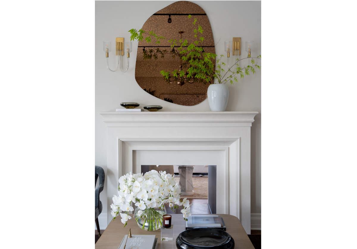LARGE VASE | White