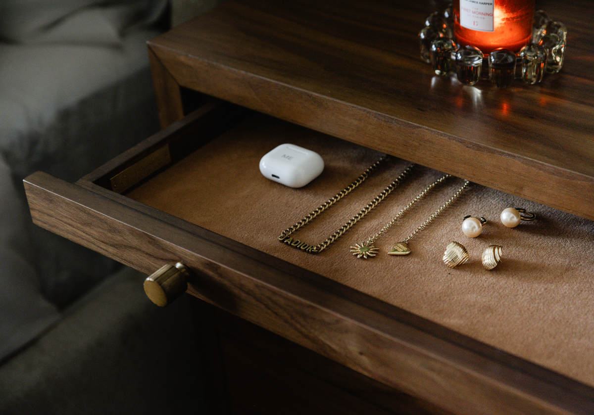 BROOKLYN NIGHTSTAND | Dark Walnut