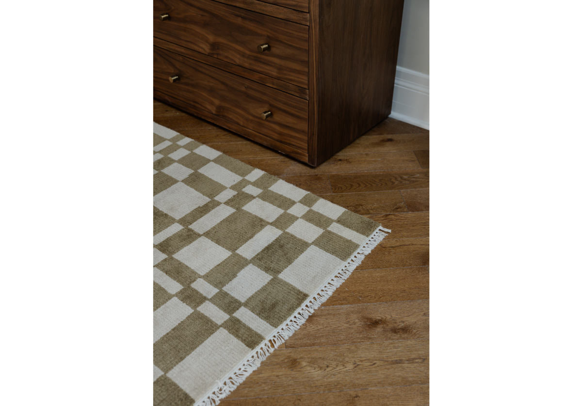CHESS RUG | Taupe