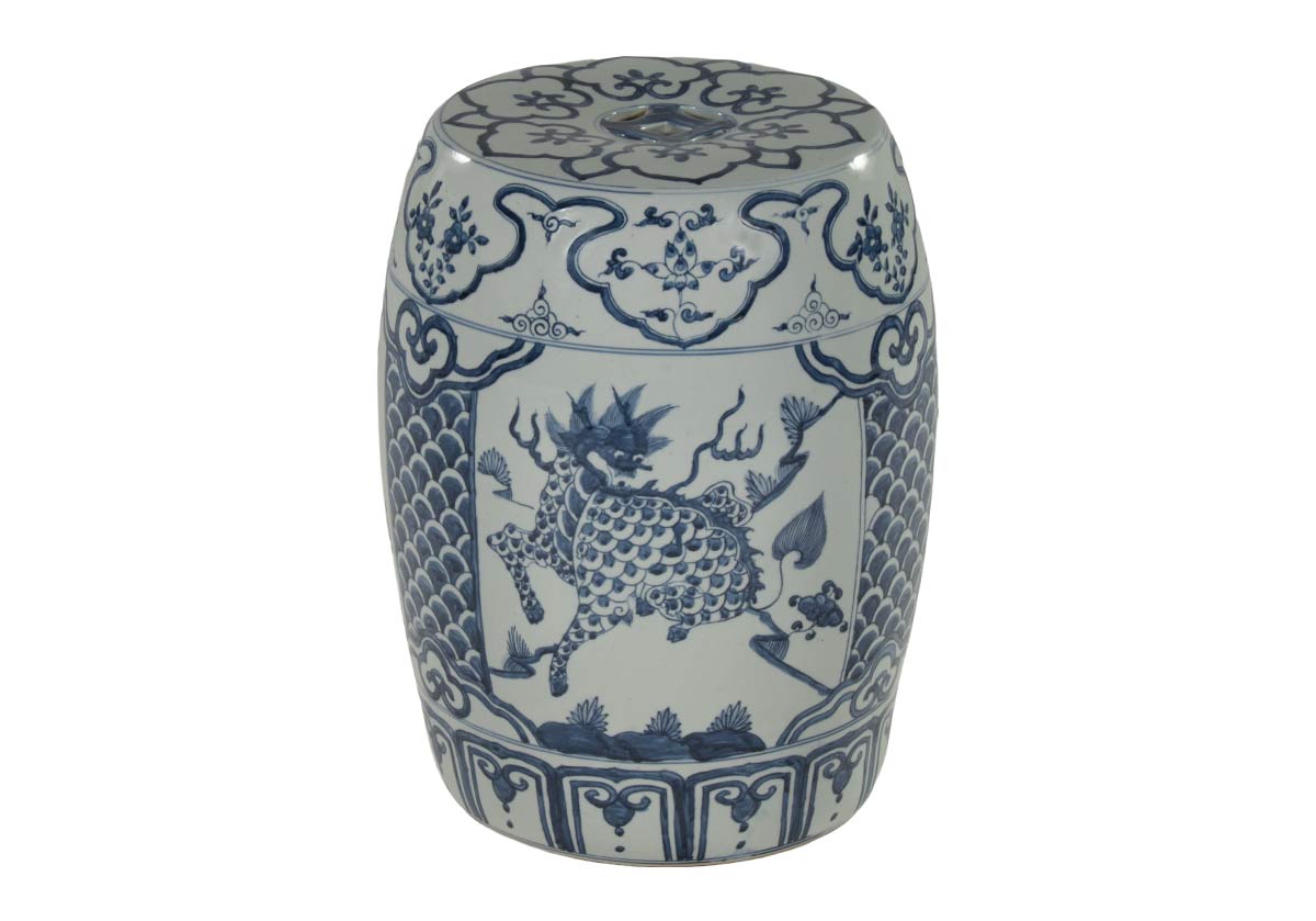 GUARDIAN GARDEN STOOL