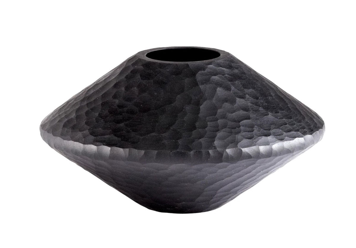 LAVA VASE