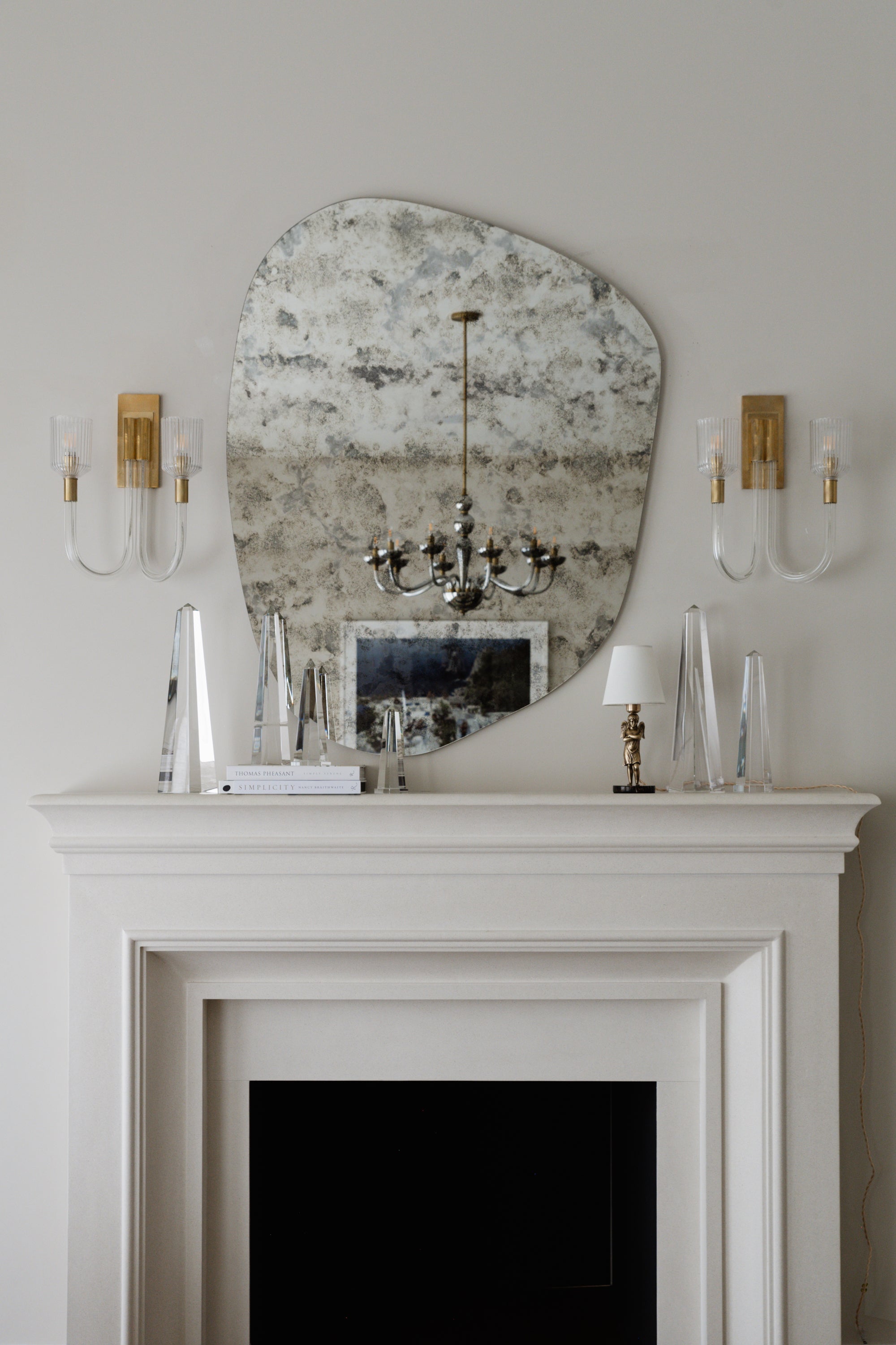 MANTLE COLLECTION