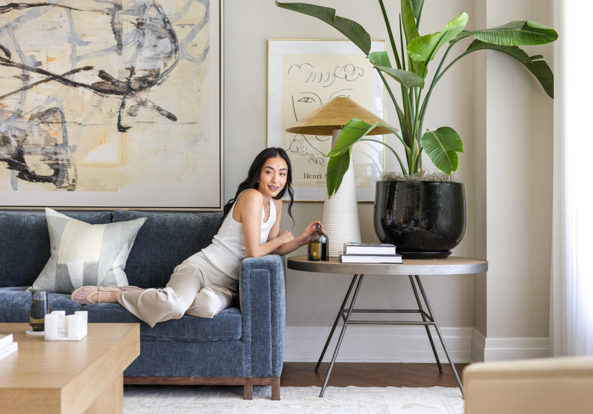 THEO SOFA | Contessa Shadow