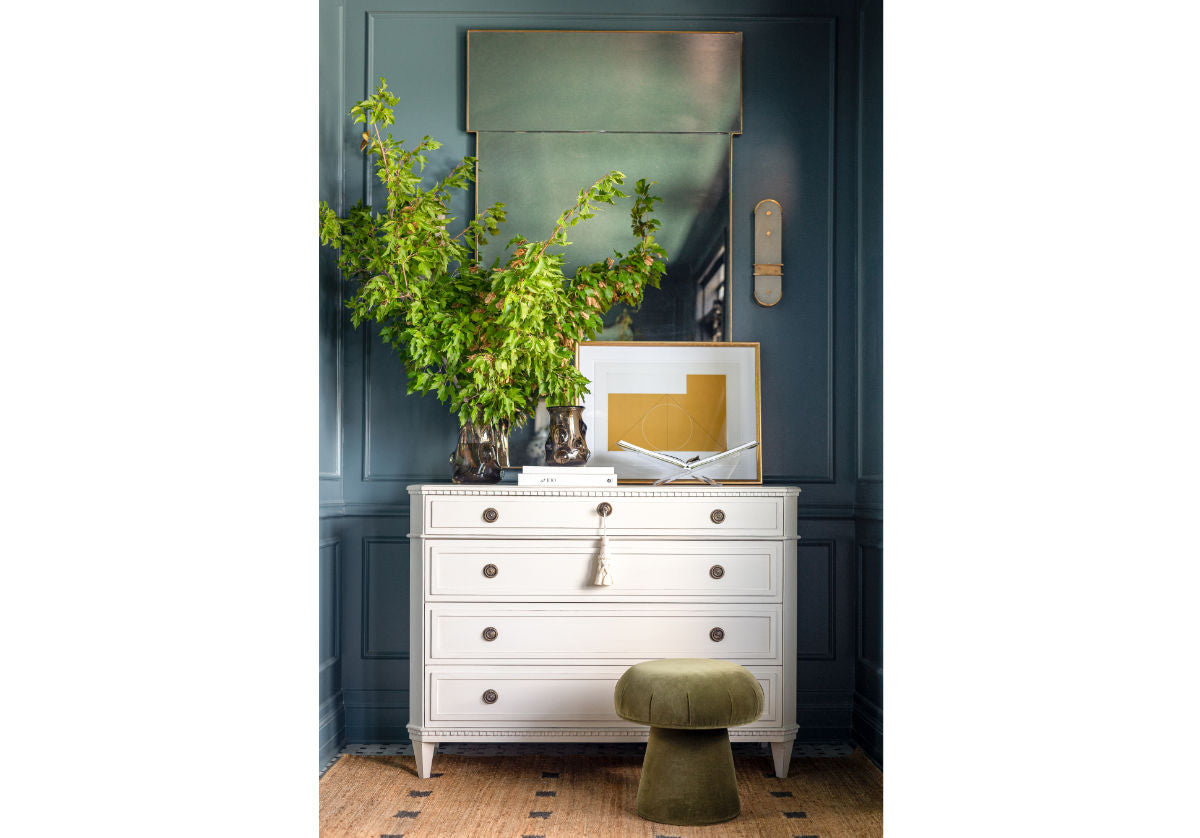 ESTELLE ENTRY CHEST