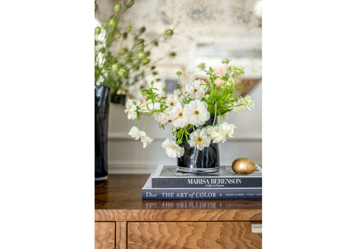 FORMA VASE | Shadow