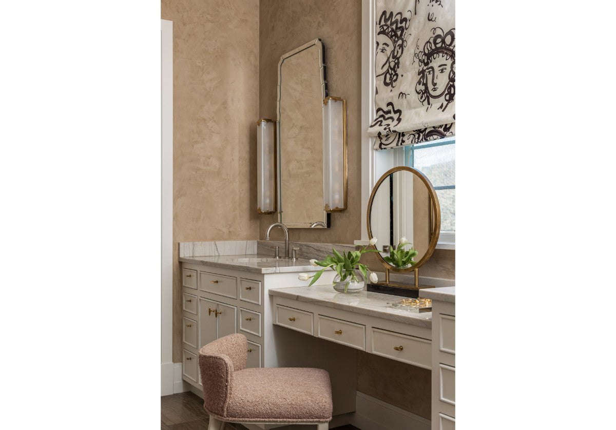 HOLLIS VANITY SCONCE