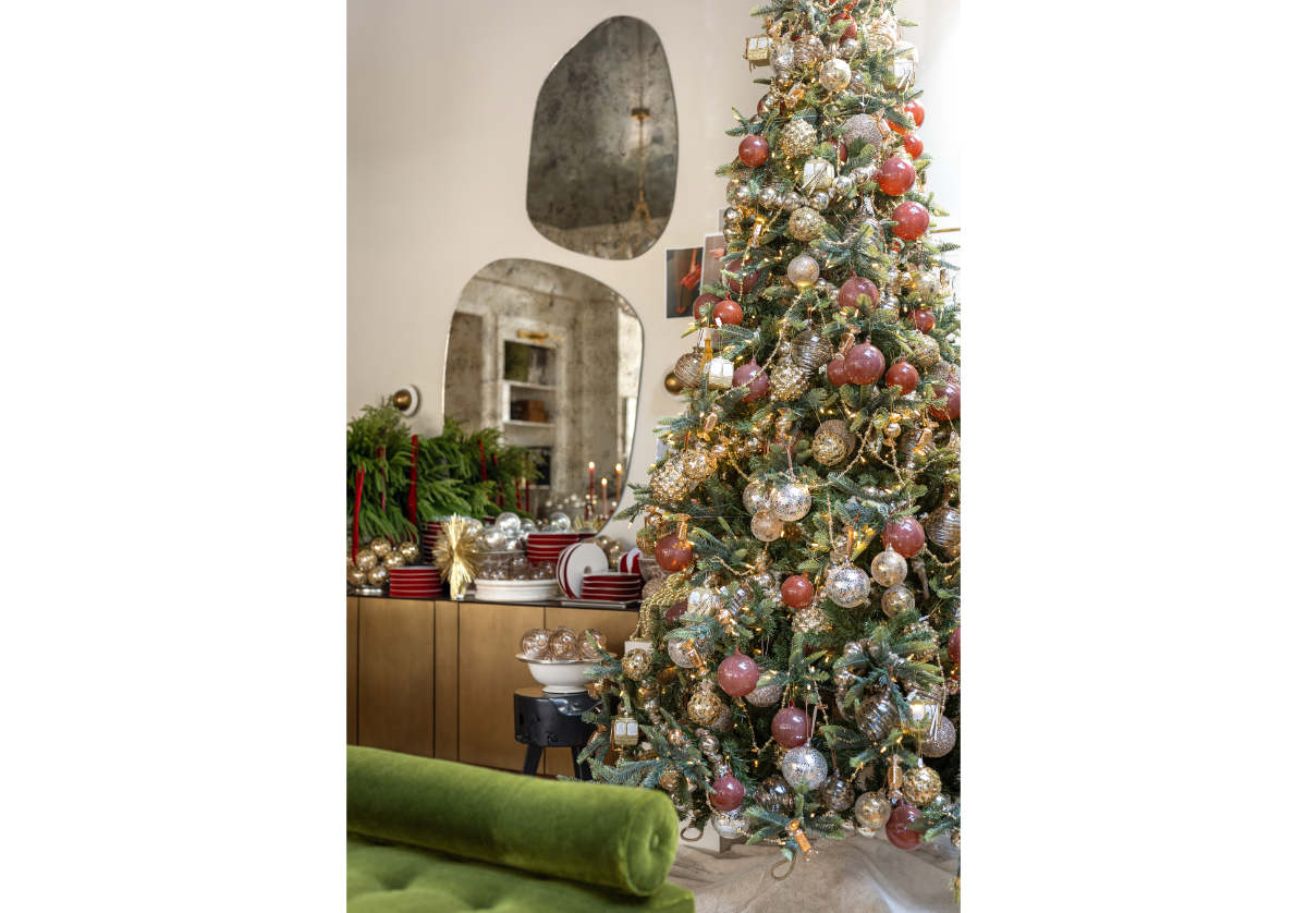 CHAMPAGNE GLITTER BEAD BALL ORNAMENT | 4"