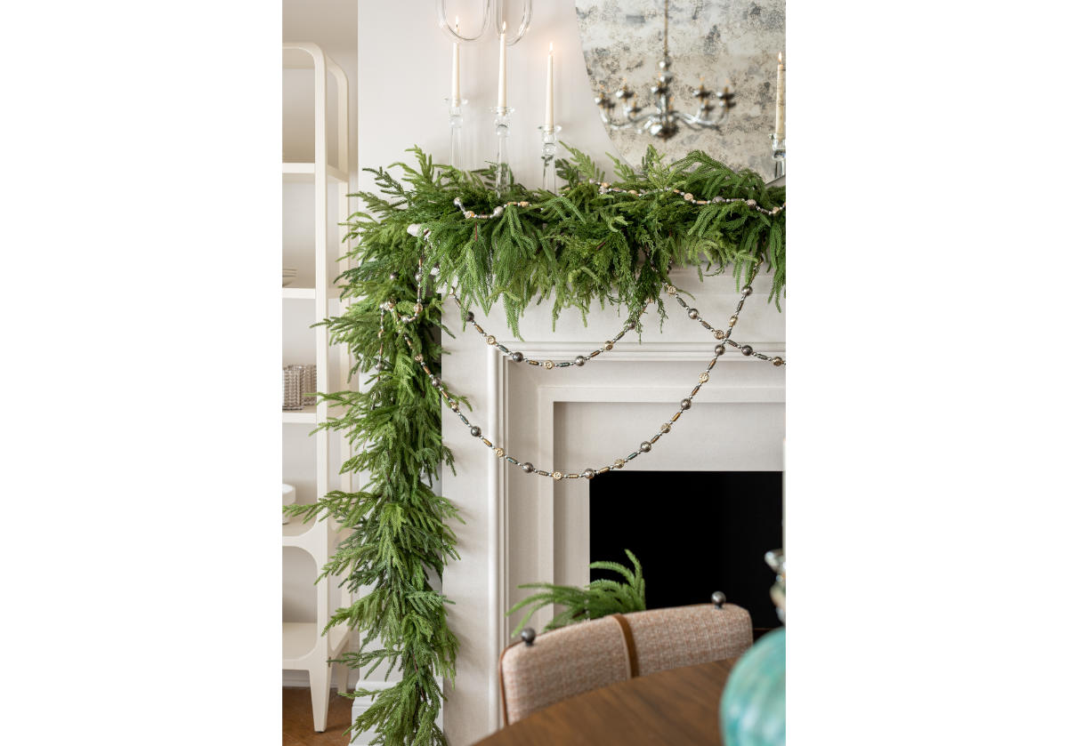 ANTIQUE SILVER GLASS BEAD GARLAND | 71"