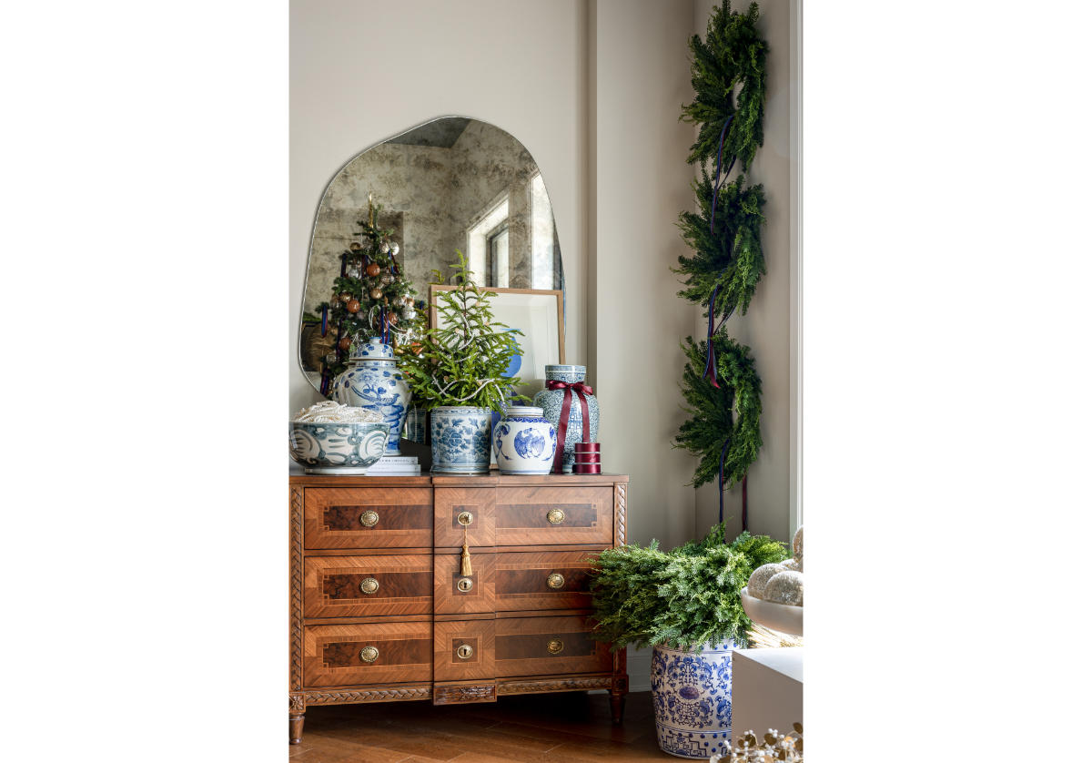 CEDAR & PINE WREATH | 24"