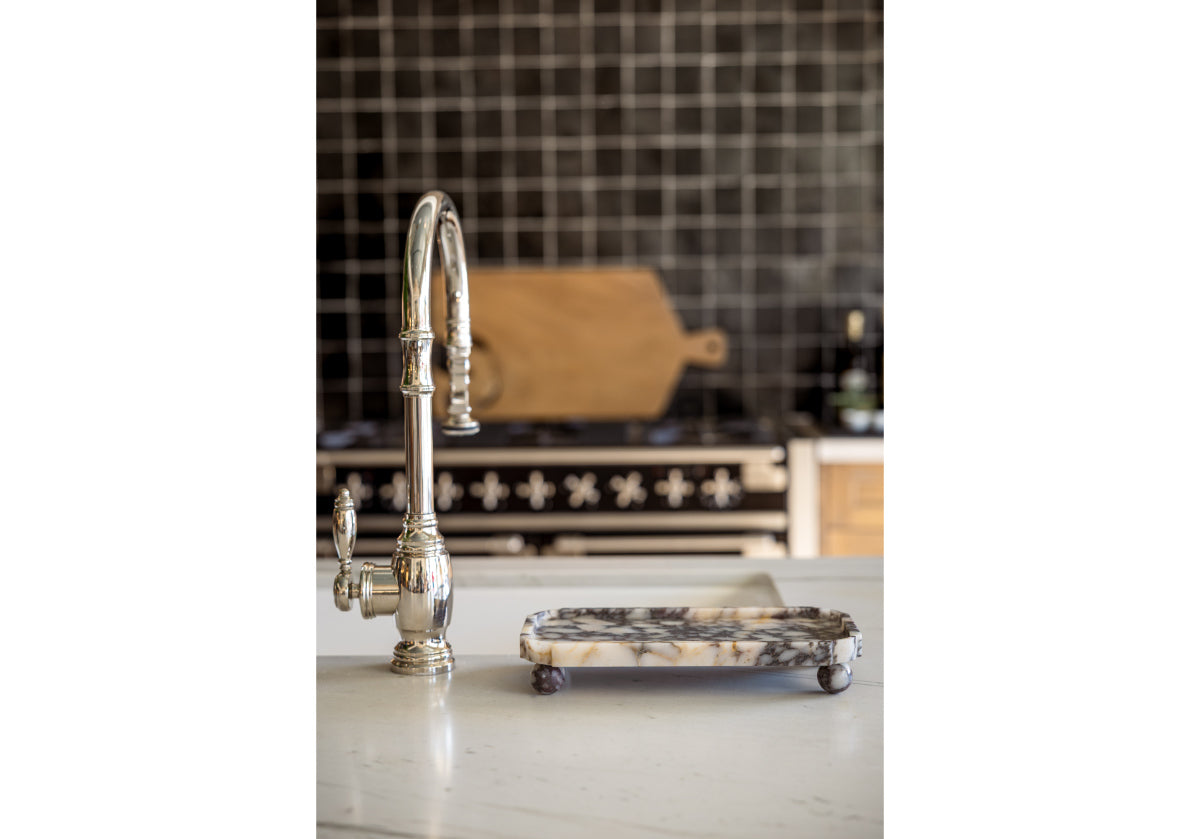 GRAND MARBLE FOOTED TRAY