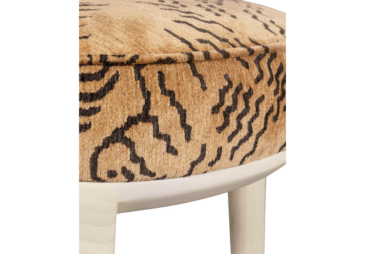 STEVIE OTTOMAN | Tiger