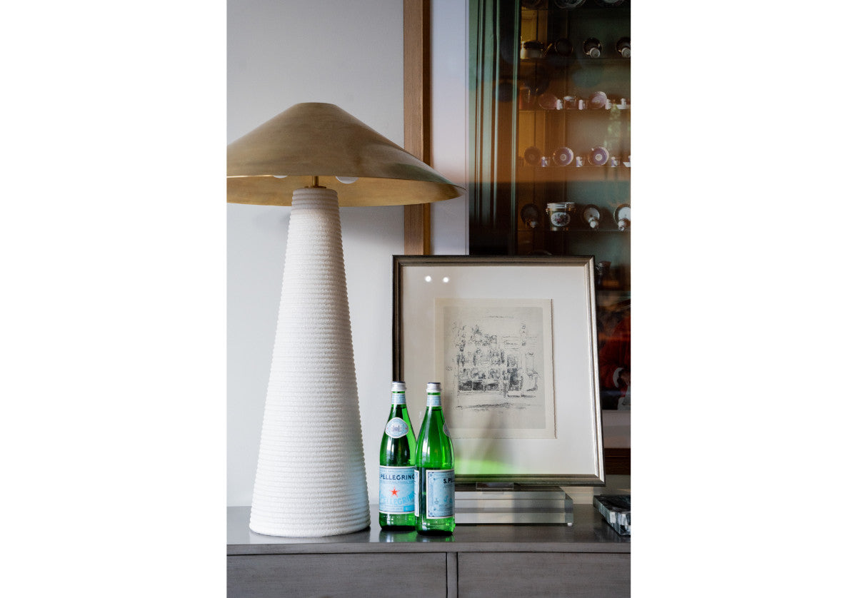 LUCITE GALERIE ART STAND