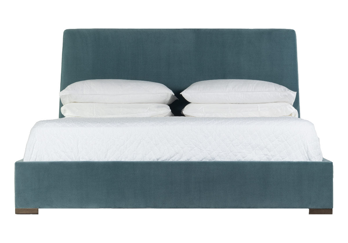 TILLY BED | Blue Velvet