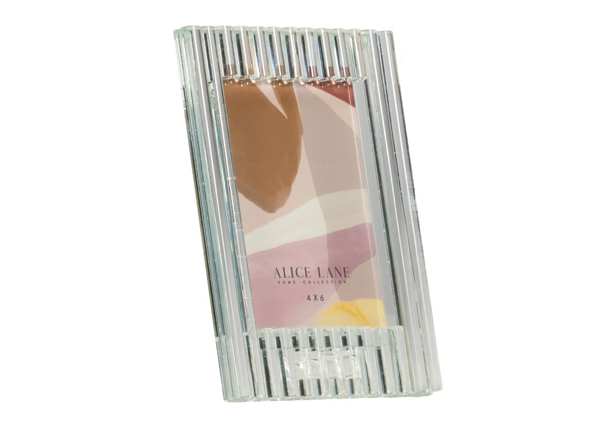 RIBBED CRYSTAL FRAME