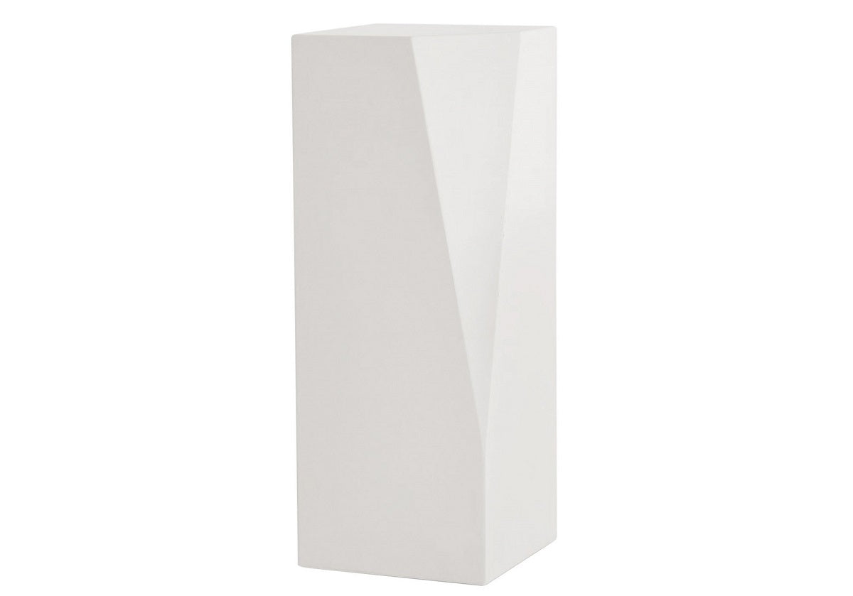 FACET PEDESTAL