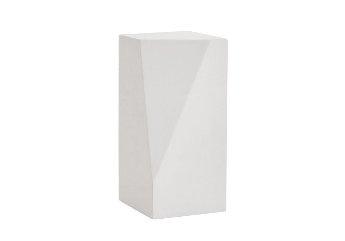 FACET PEDESTAL